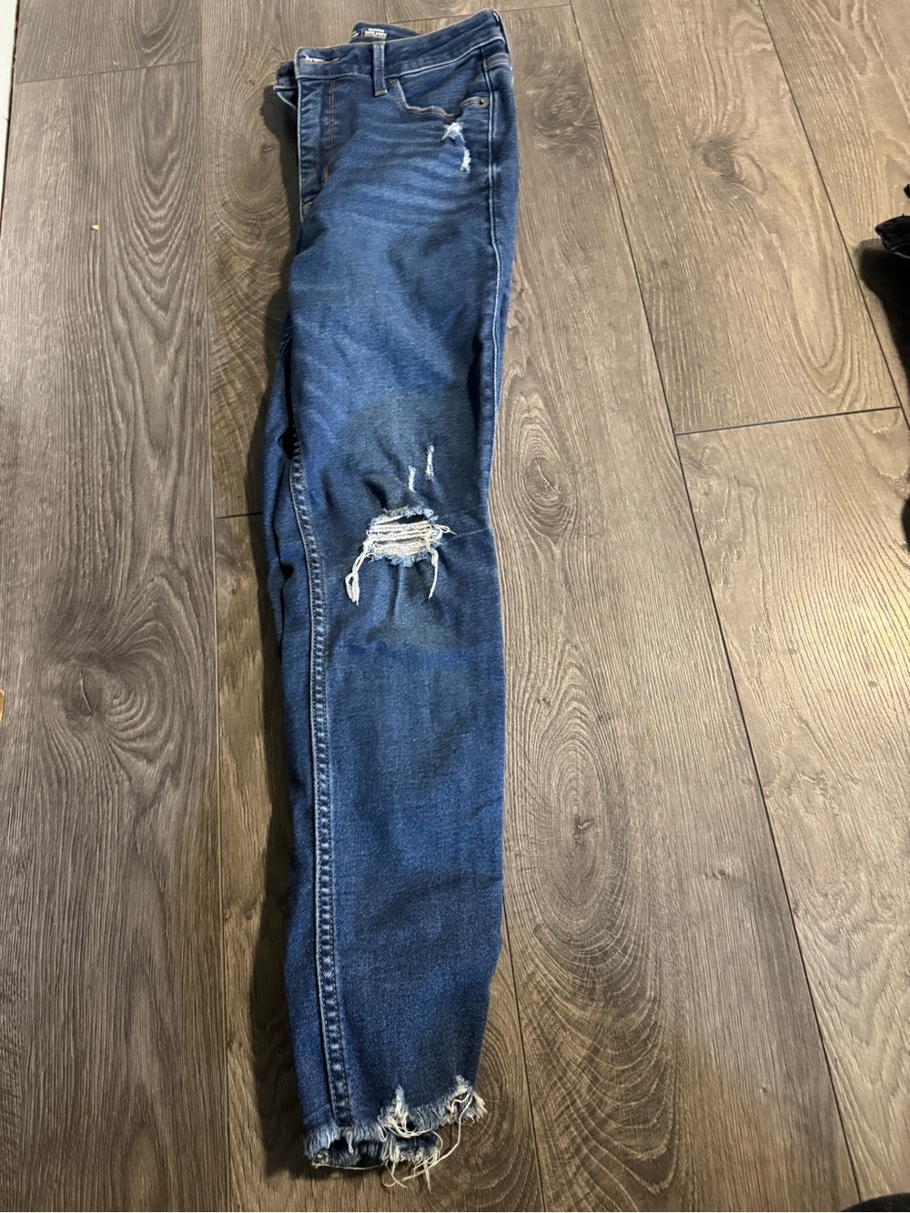 Womens Distressed Super Skinny extra high rise